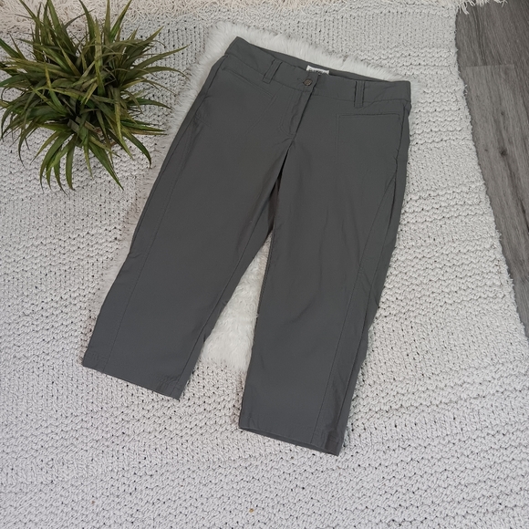 Magellan Women's Gray Outdoor Lightweight Cropped Pants, Small - Picture 1 of 11
